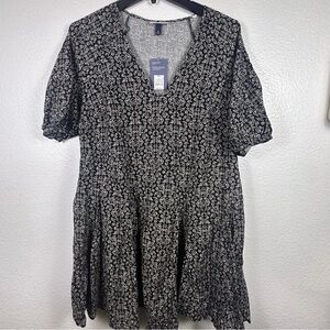 Universal Thread Women's Black Floral A-
Line Dress Short Sleeve XXL